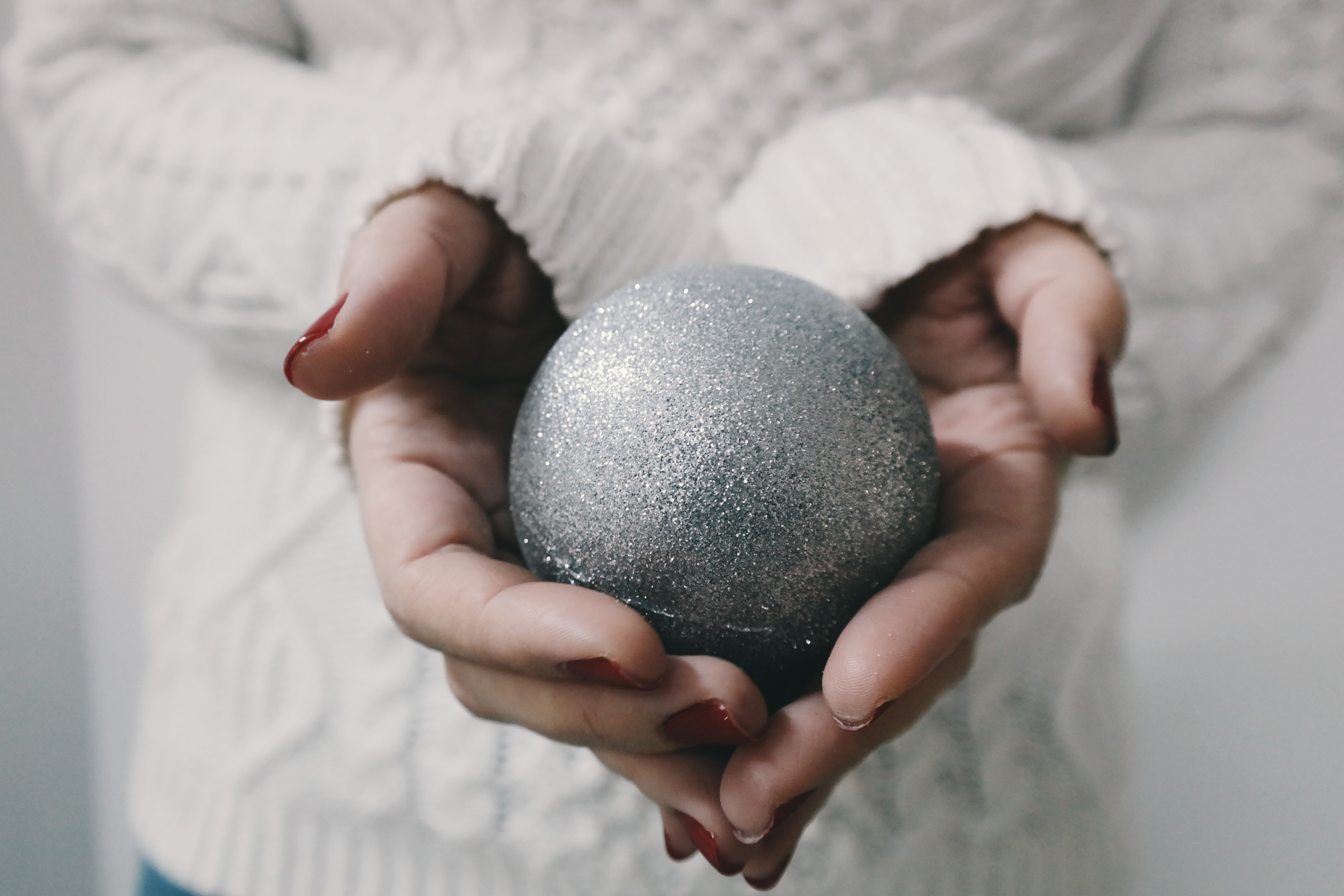 How Mindfulness Can Help You Thrive This Holiday Season